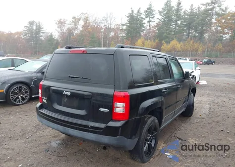 2014 Jeep Patriot Altitude z USA, uszkodzony, nr VIN 1C4NJPBA1ED694778